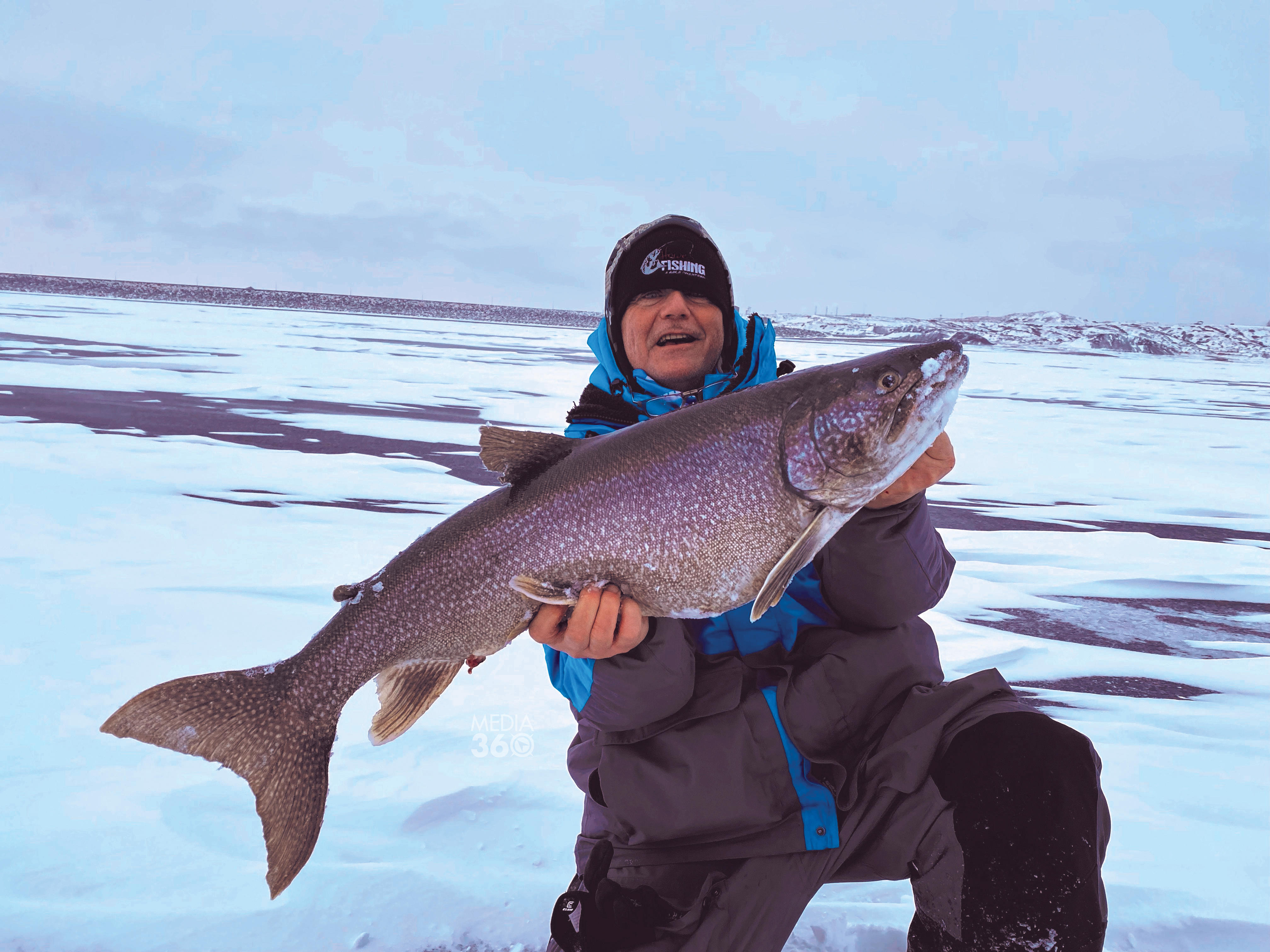  AquaWeavebly  : El arte de la pesca invernal precisa